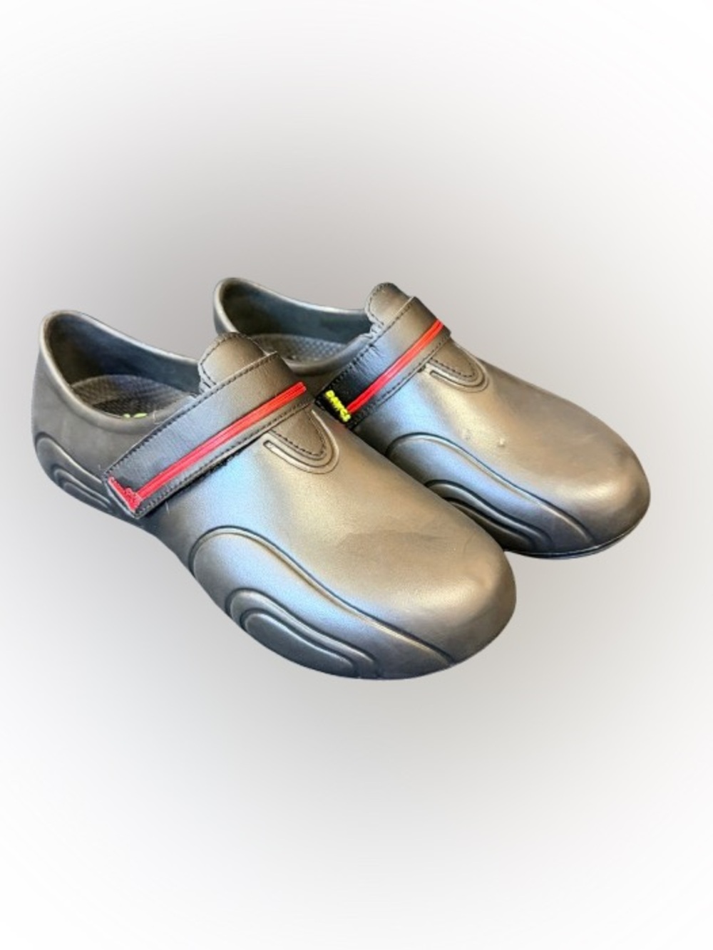 DAWGS Ultralite Tracker Women’s 8 EU 38 Black Slip On Work Shoes Red Strap
